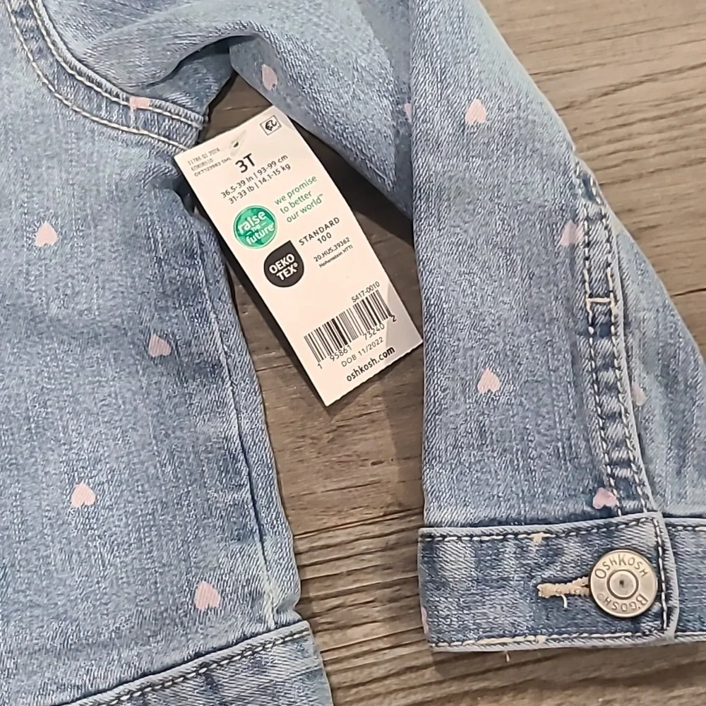 OshKosh B'gosh Light Blue Jean Jacket with Heart Details Size 3T